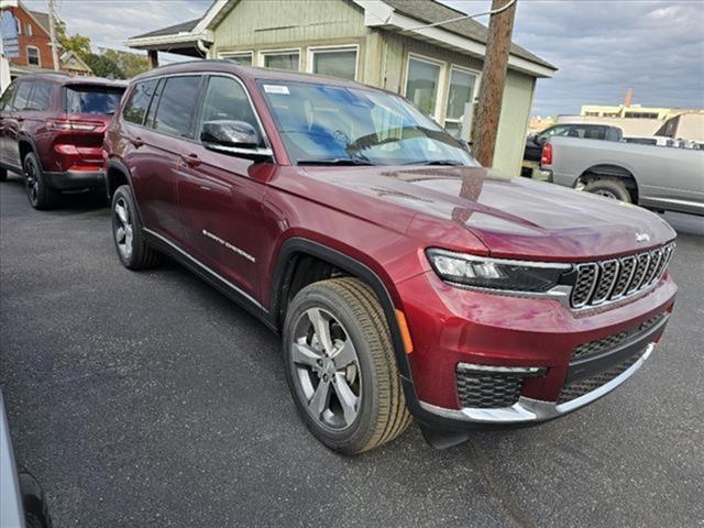 2025 Jeep Grand Cherokee L photo 3