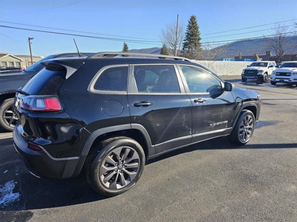 Used 2021 Jeep Cherokee Latitude Lux SUV