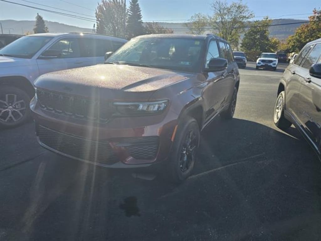 New 2025 Jeep Grand Cherokee ALTITUDE X 4X4 Sport Utility