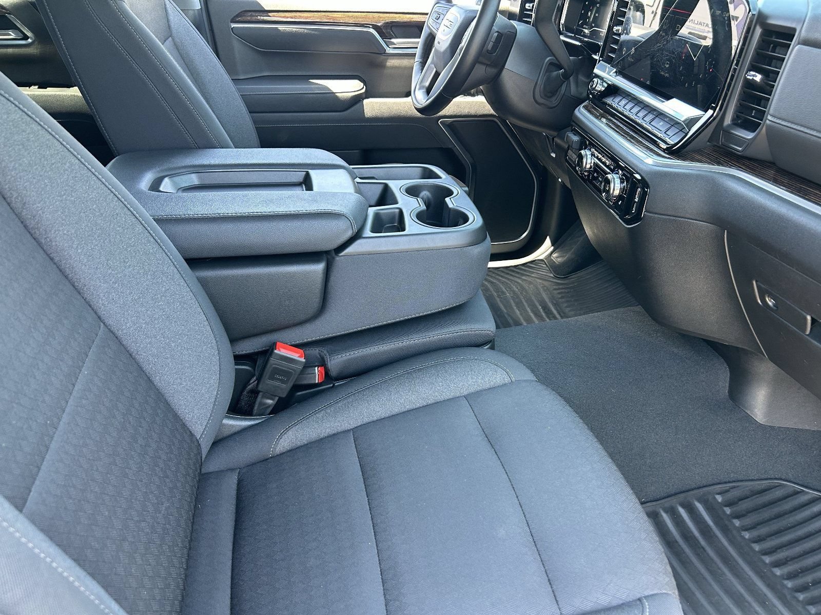 2025 GMC Sierra 1500 SLE - Photo 12