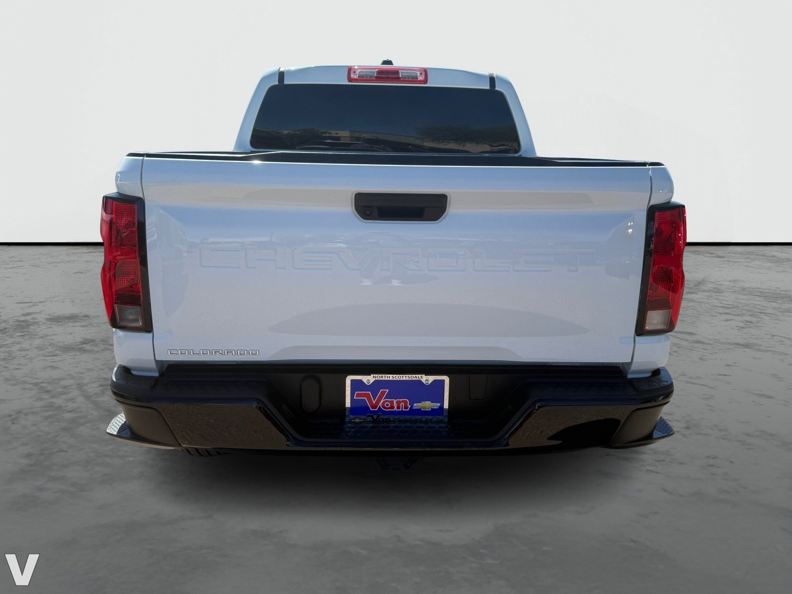 2024 Chevrolet Colorado photo 4