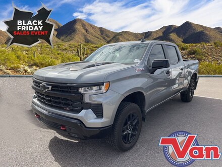 2025 Chevrolet Silverado 1500 LT Trail Boss Truck Crew Cab