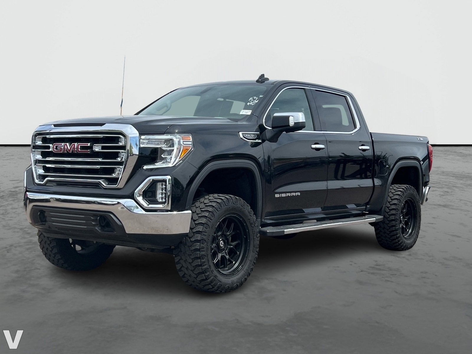 Used 2022 GMC Sierra 1500 Limited SLT with VIN 1GTU9DED5NZ165362 for sale in Scottsdale, AZ