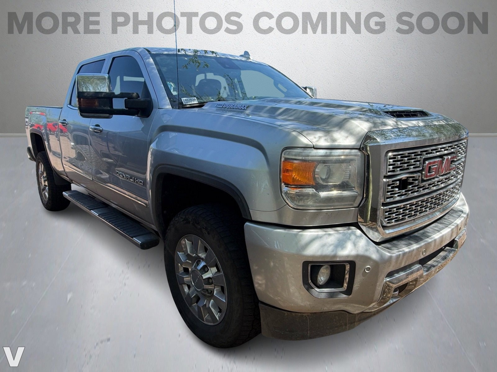 Image of 2018 GMC Sierra 2500 HD Denali Truck Crew Cab