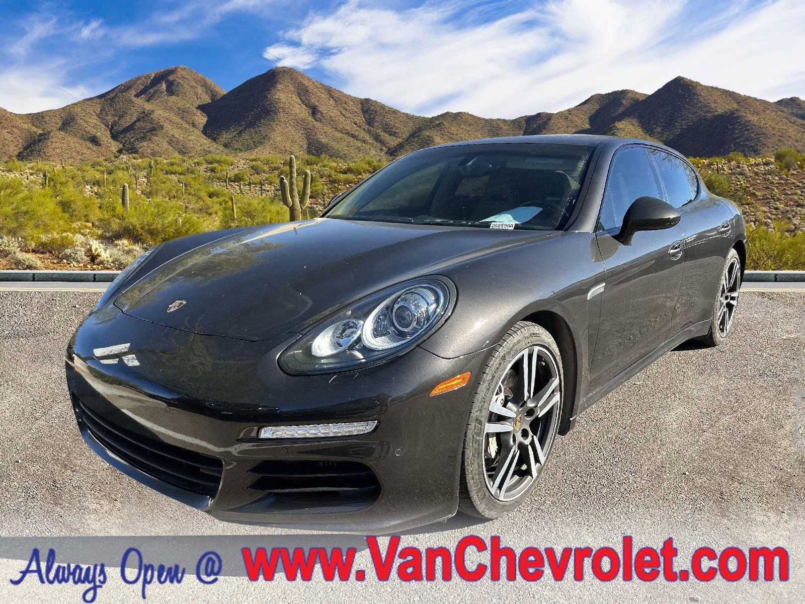 2015 Porsche Panamera S's photo