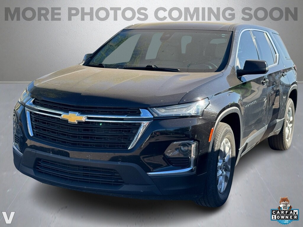 Used 2023 Chevrolet Traverse LS SUV
