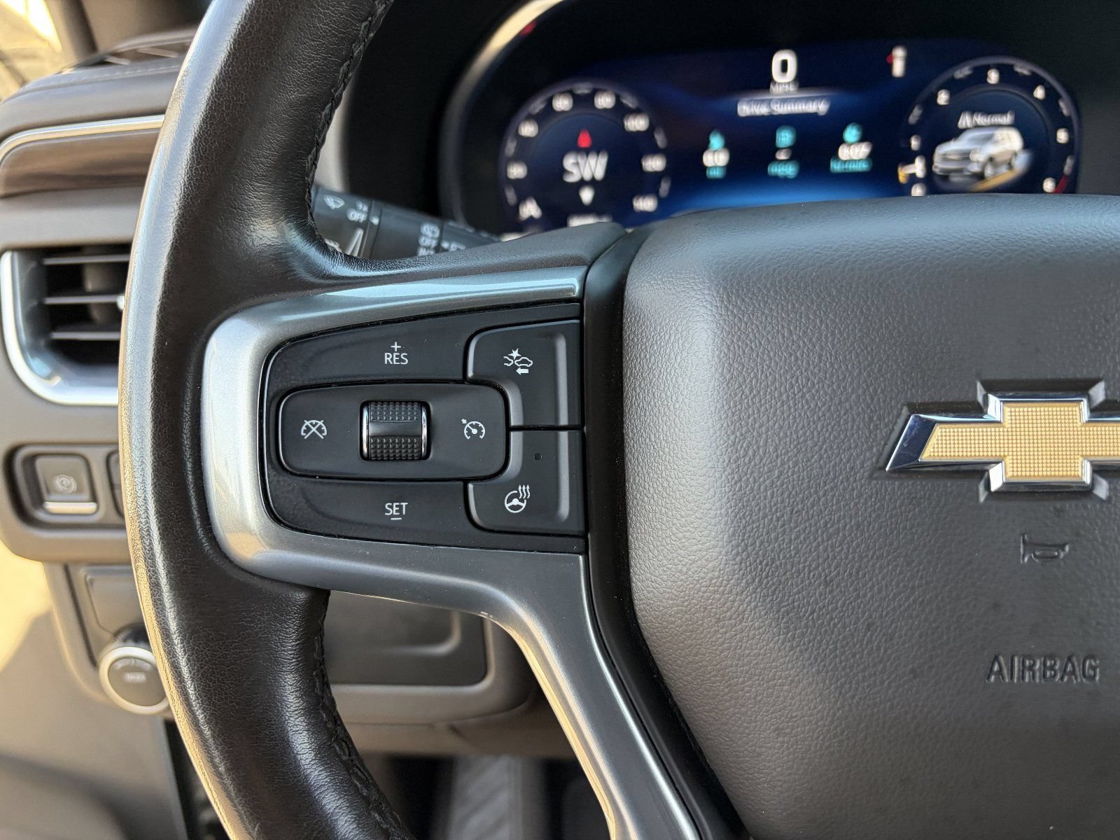 2022 Chevrolet Tahoe LT - Photo 25