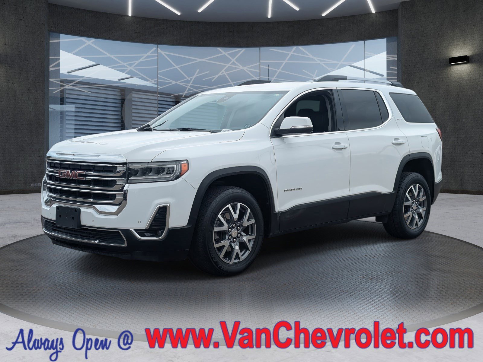 2023 GMC Acadia SLT's photo