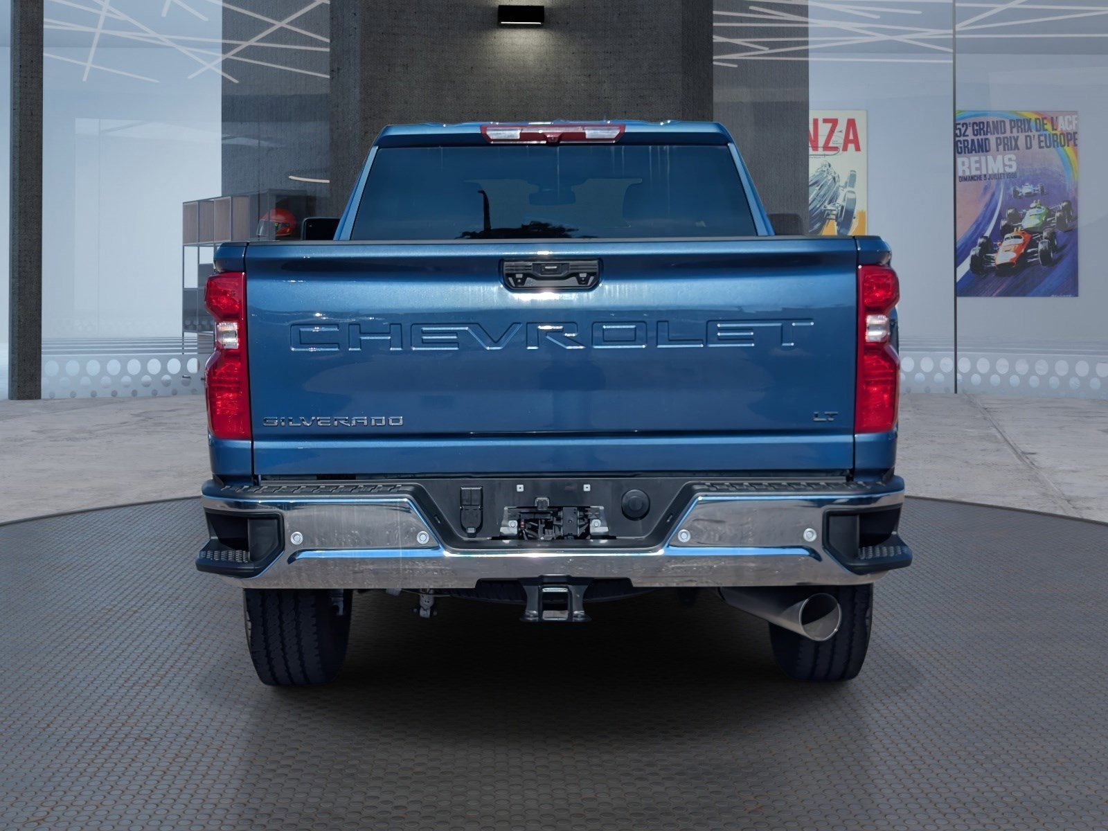 2025 Chevrolet Silverado 2500HD LT photo 4