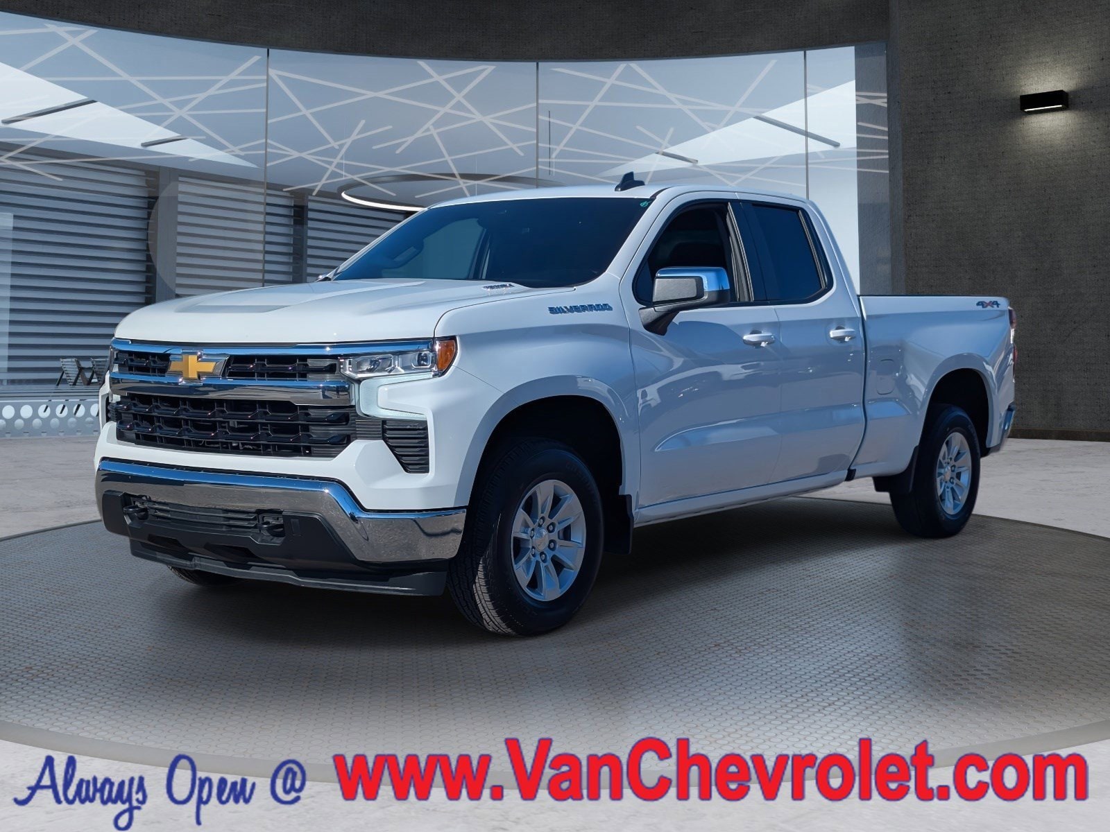2024 Chevrolet Silverado 1500 LT's photo