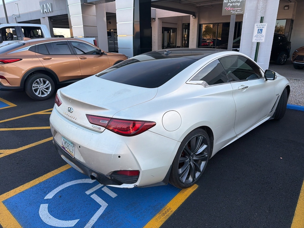 Used 2018 INFINITI Q60 RED Sport 400 Coupe