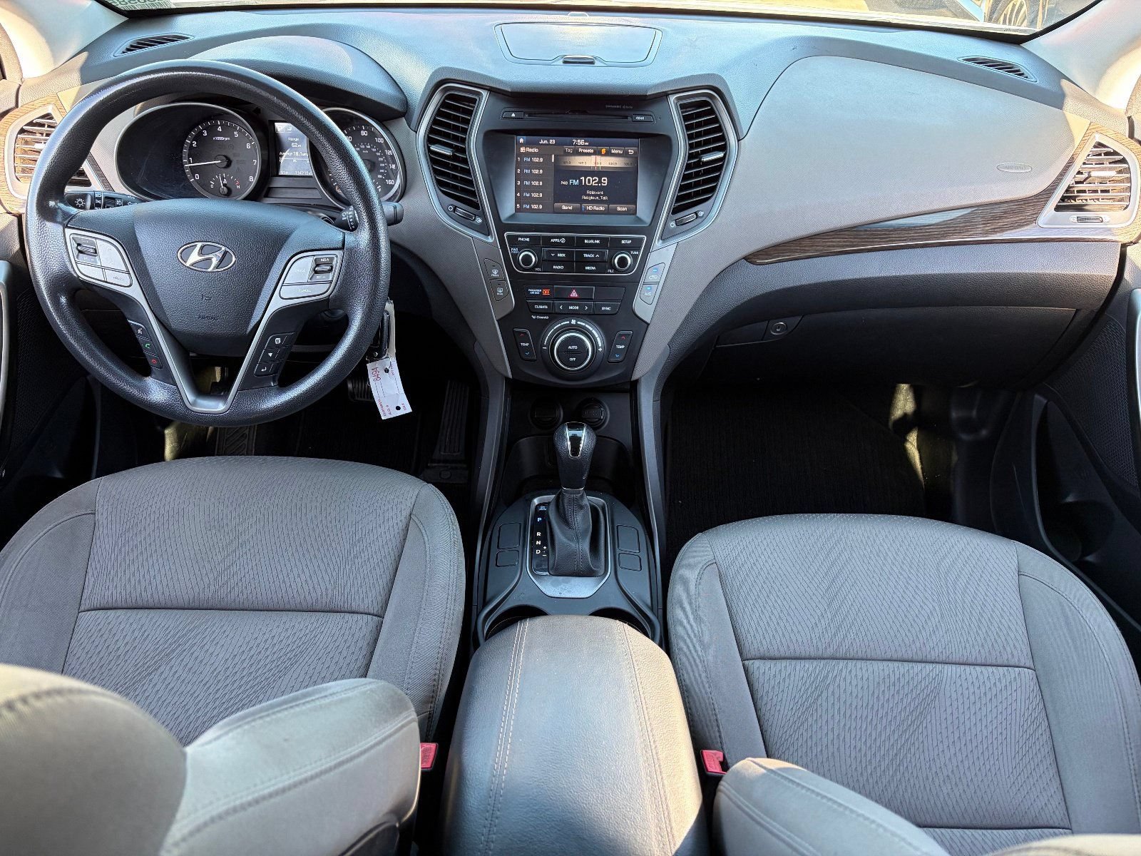 2017 Hyundai Santa Fe Sport - Photo 16