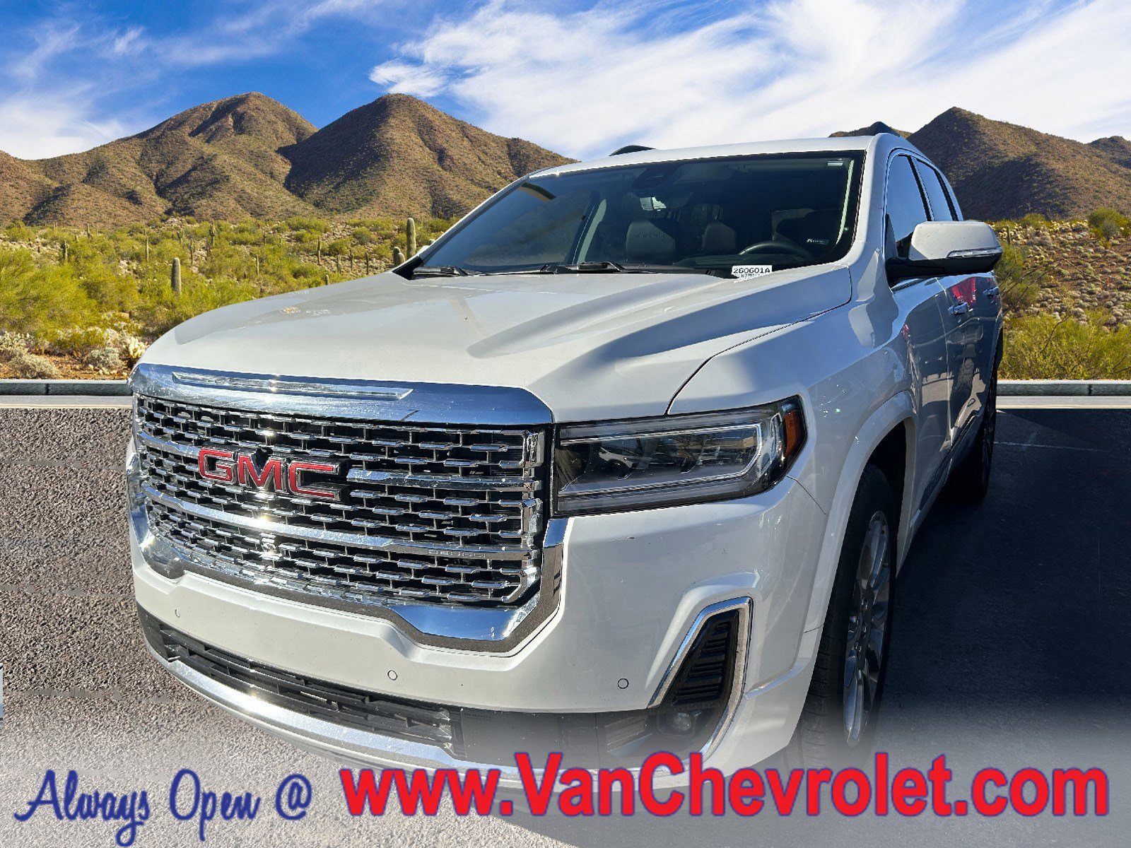 2023 GMC Acadia Denali's photo