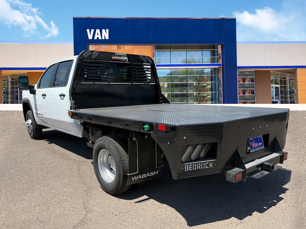 New 2025 GMC Sierra 3500 HD Chassis Cab Pro Truck Crew Cab