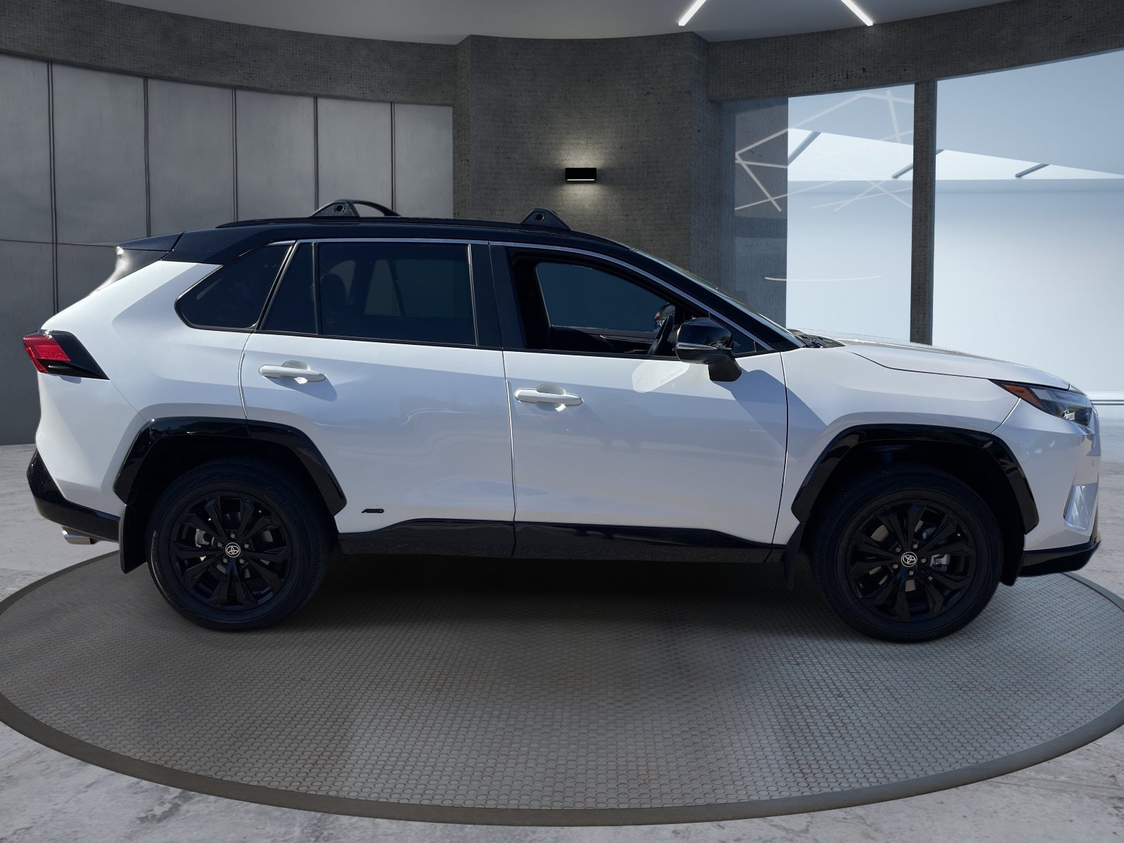 2023 Toyota RAV4 XSE - Photo 7