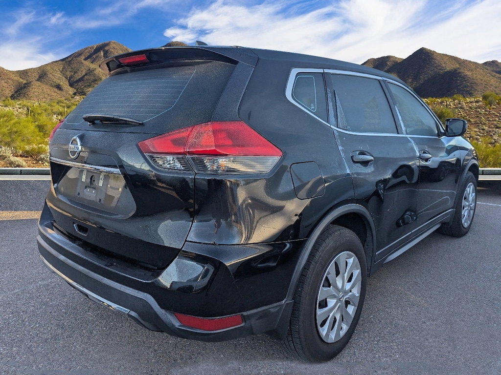 Used 2019 Nissan Rogue S SUV