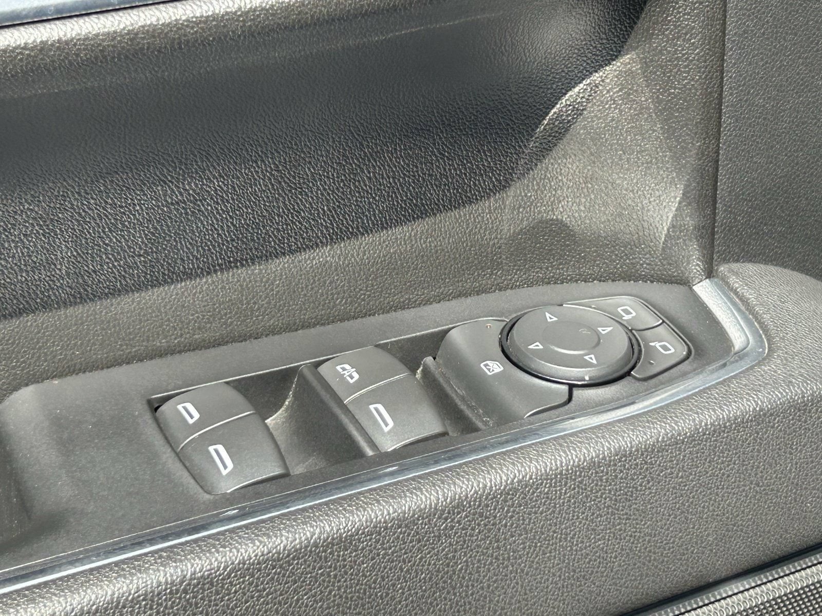 2025 GMC Sierra 1500 SLE - Photo 26
