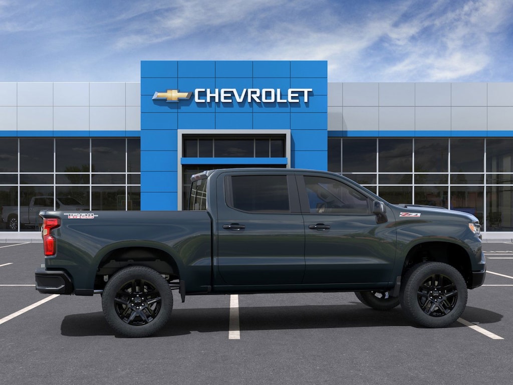 Used 2025 Chevrolet Silverado 1500 LT Trail Boss Truck Crew Cab