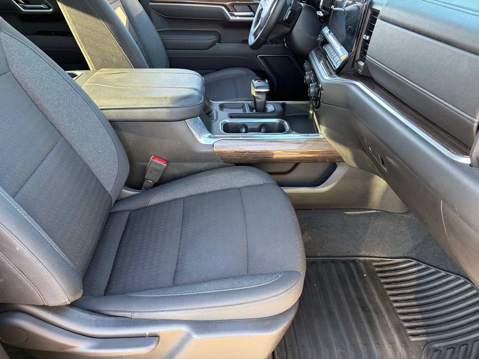 2025 Chevrolet Silverado 1500 RST - Photo 12