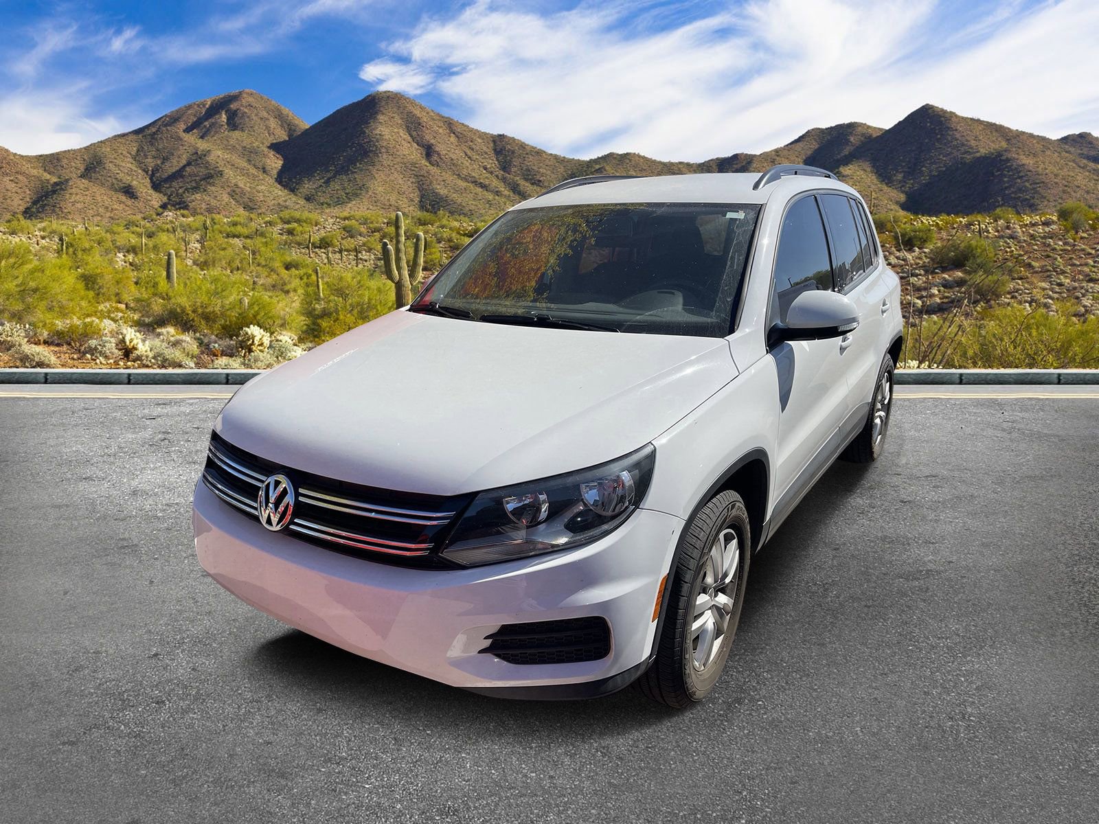 Used 2017 Volkswagen Tiguan S with VIN WVGAV7AX8HK000933 for sale in Scottsdale, AZ