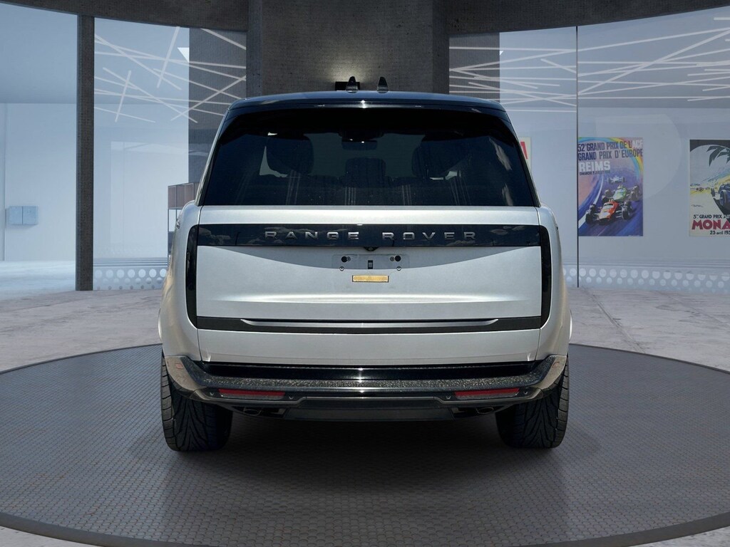 Used 2024 Land Rover Range Rover SE SUV