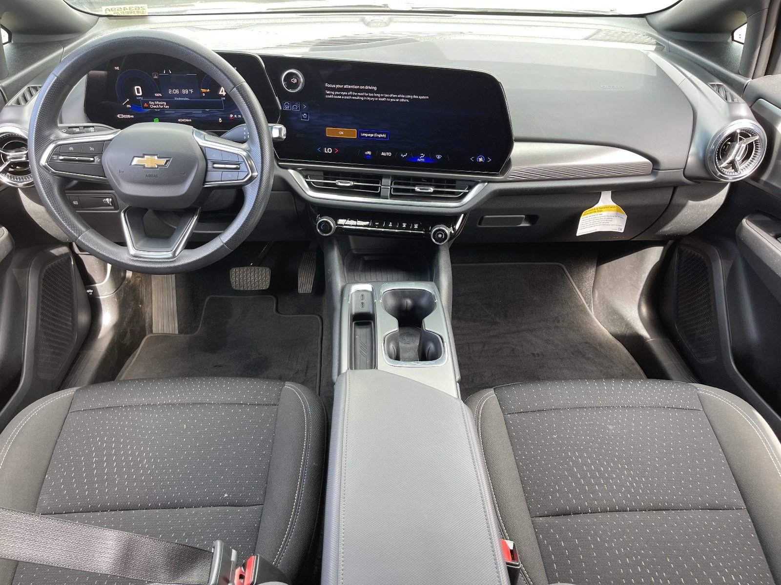 2025 Chevrolet Equinox EV LT - Photo 16