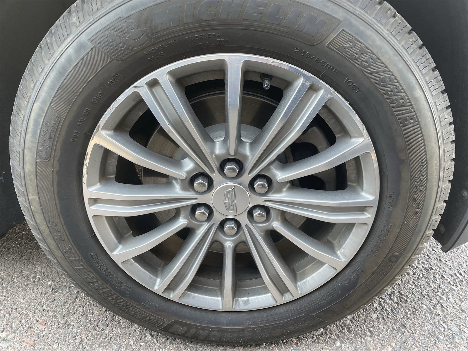 2017 Cadillac XT5 Luxury photo 4