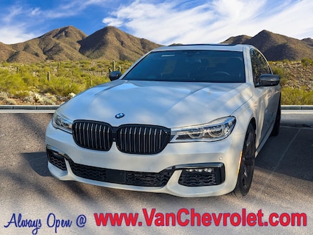 2017 BMW 750i 750i Sedan