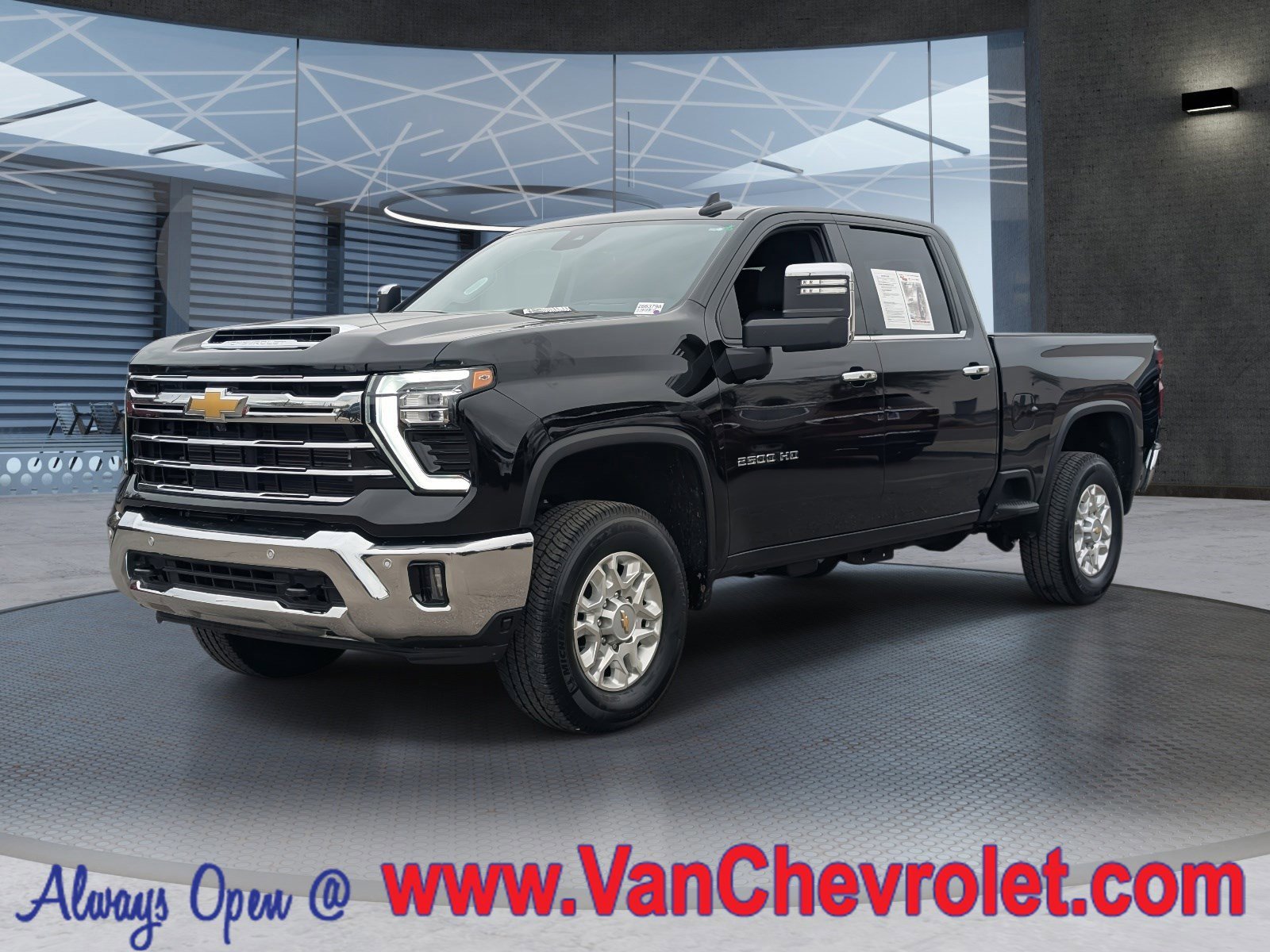 2025 Chevrolet Silverado HD LTZ's photo