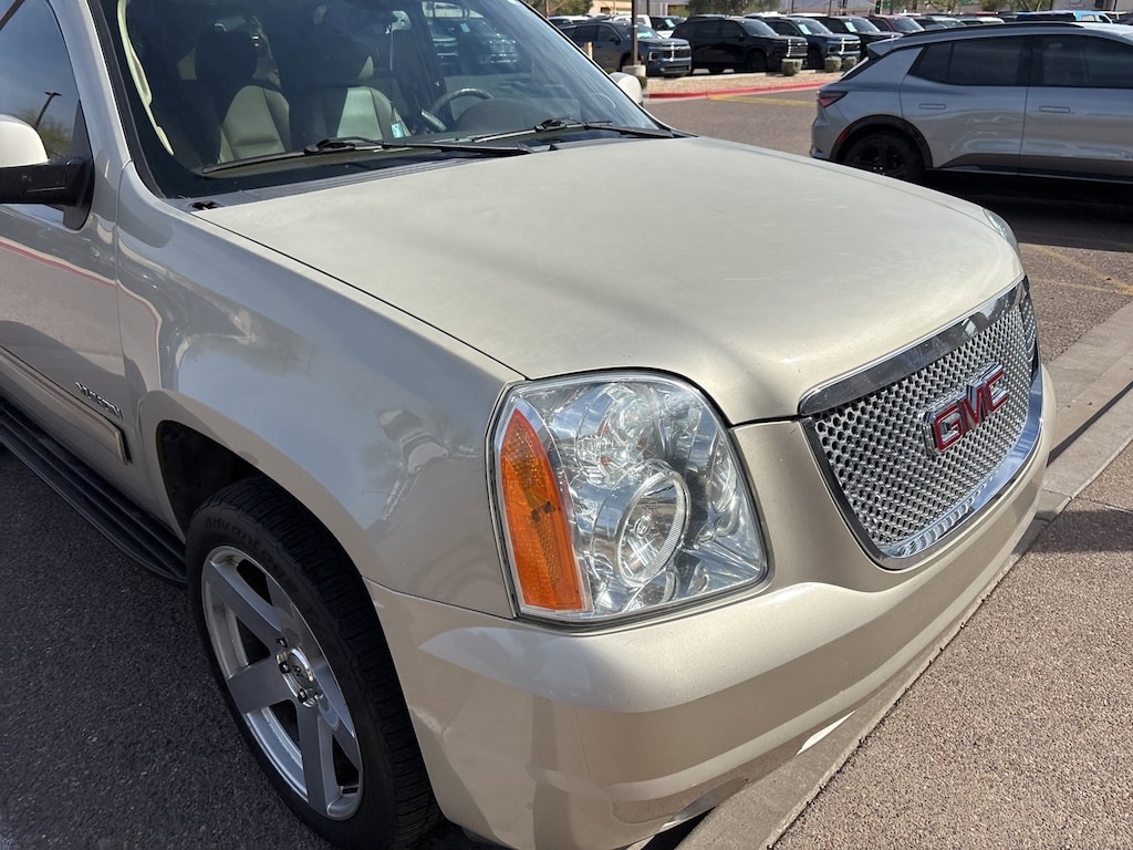 Used 2014 GMC Yukon SLT SUV