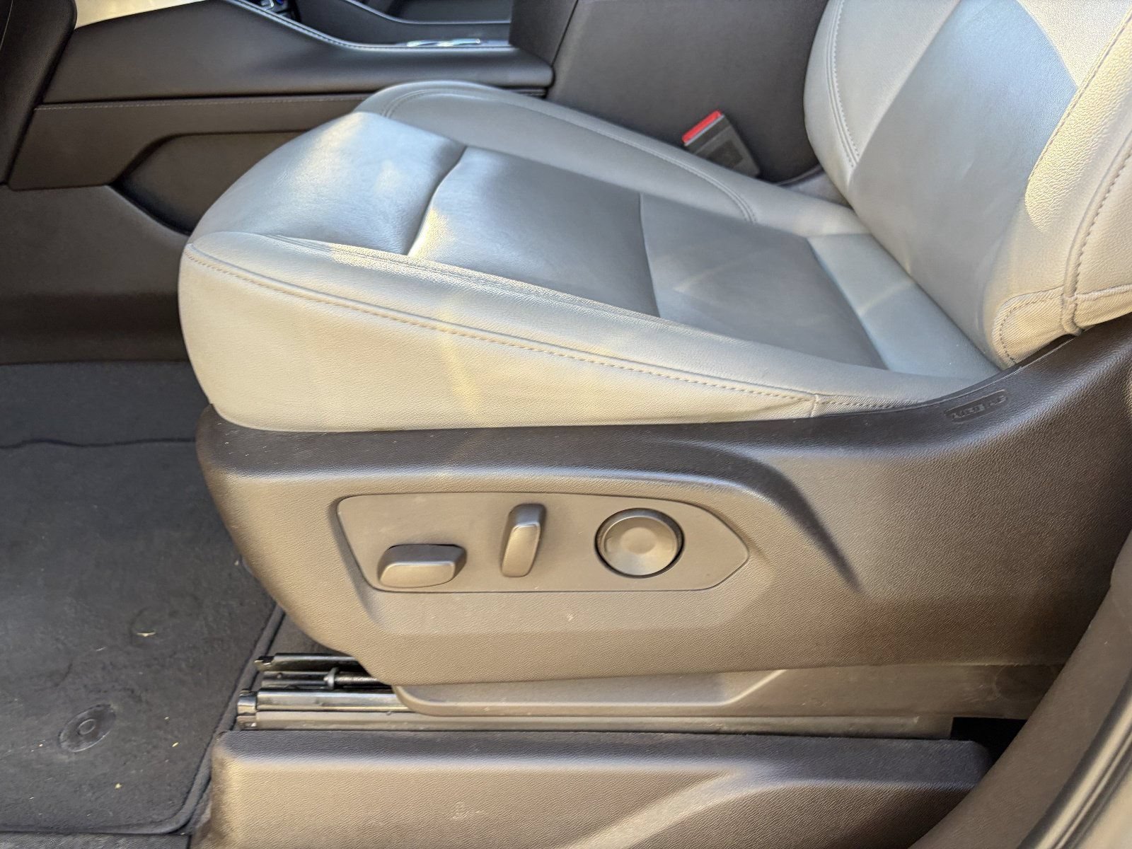 2022 Chevrolet Tahoe LT - Photo 22