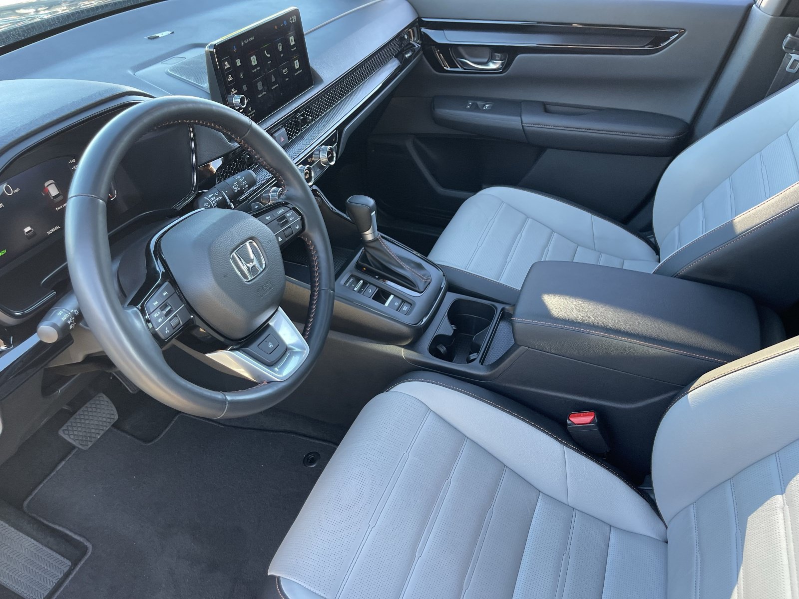 2026 Honda CR-V Sport Touring - Photo 20