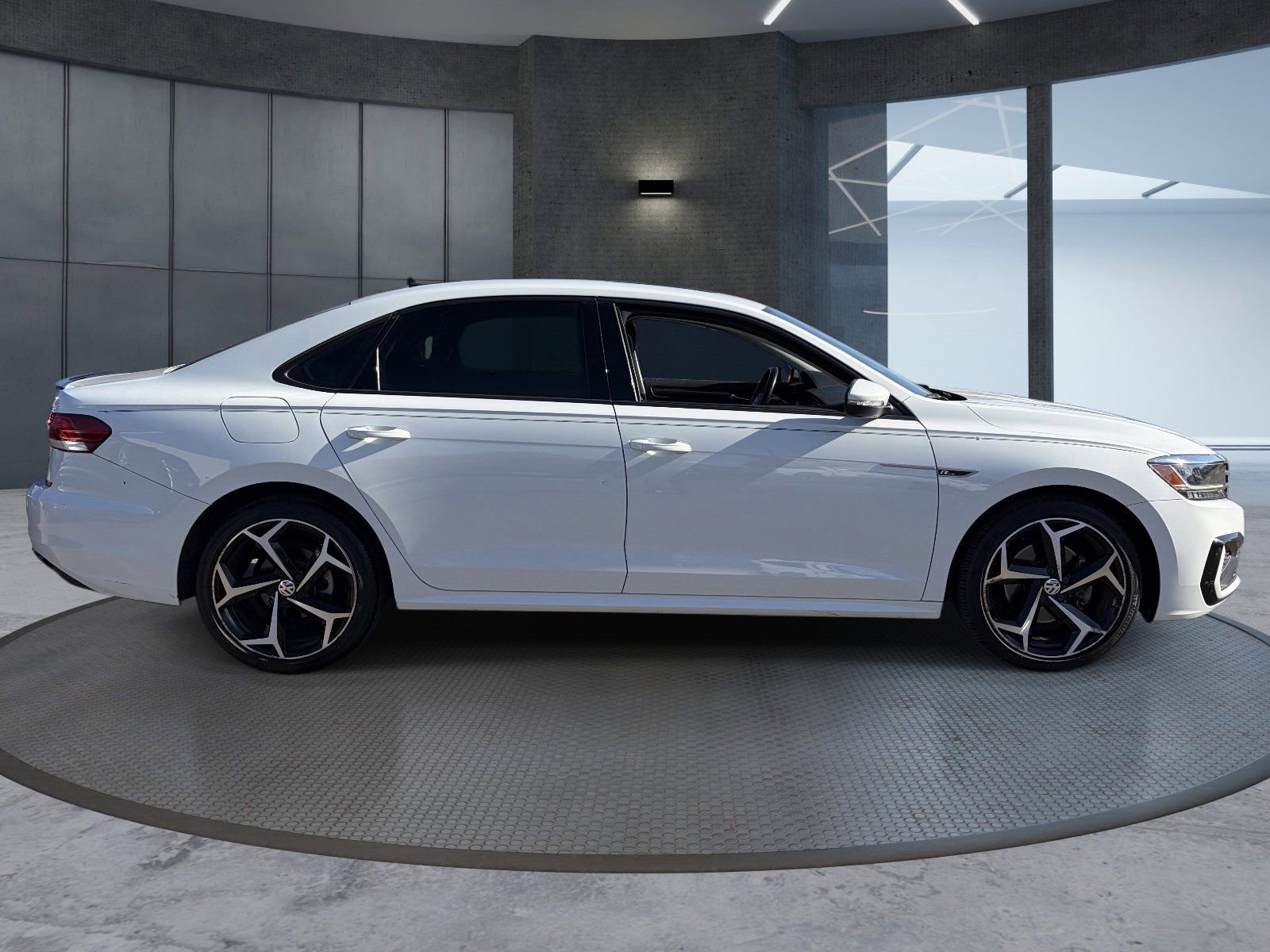 2020 Volkswagen Passat R-Line - Photo 7