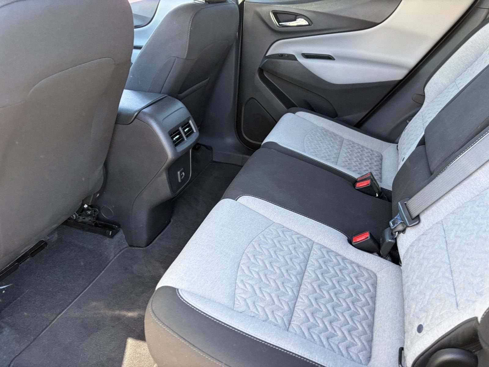 2024 Chevrolet Equinox LS - Photo 18