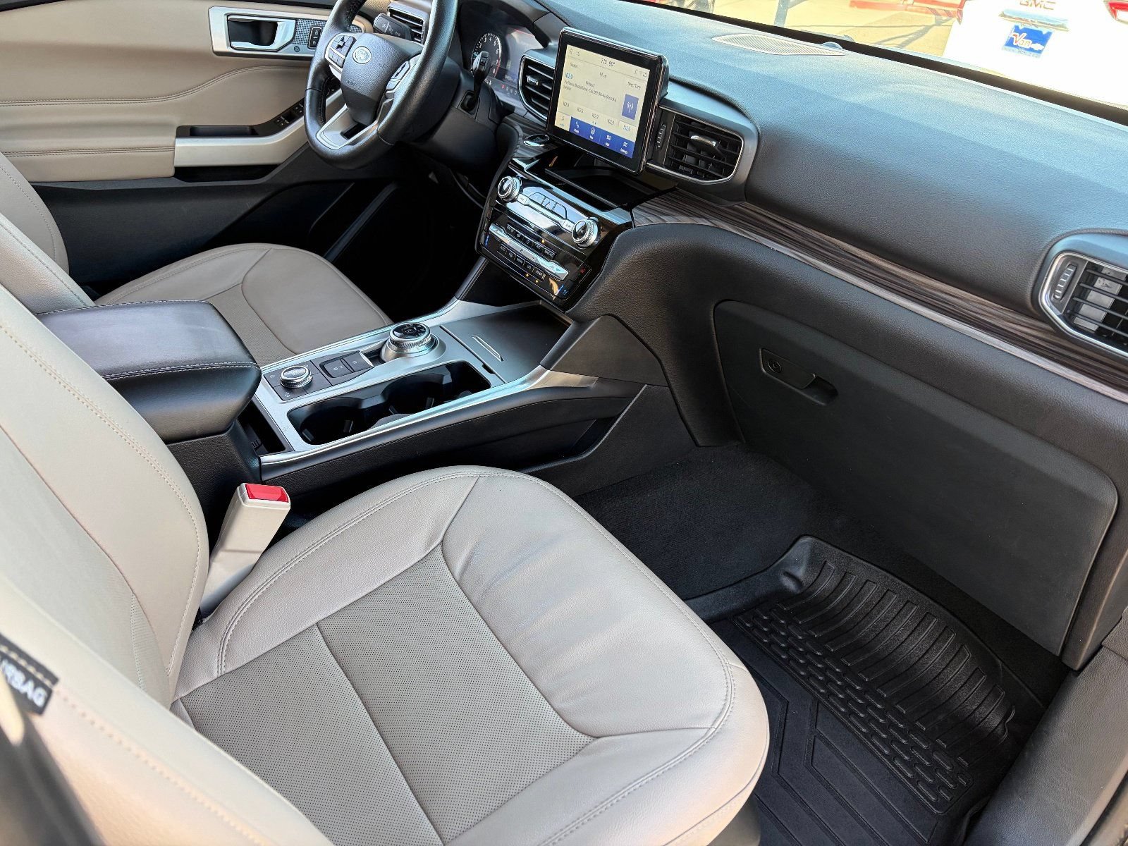 2024 Ford Explorer Limited - Photo 13
