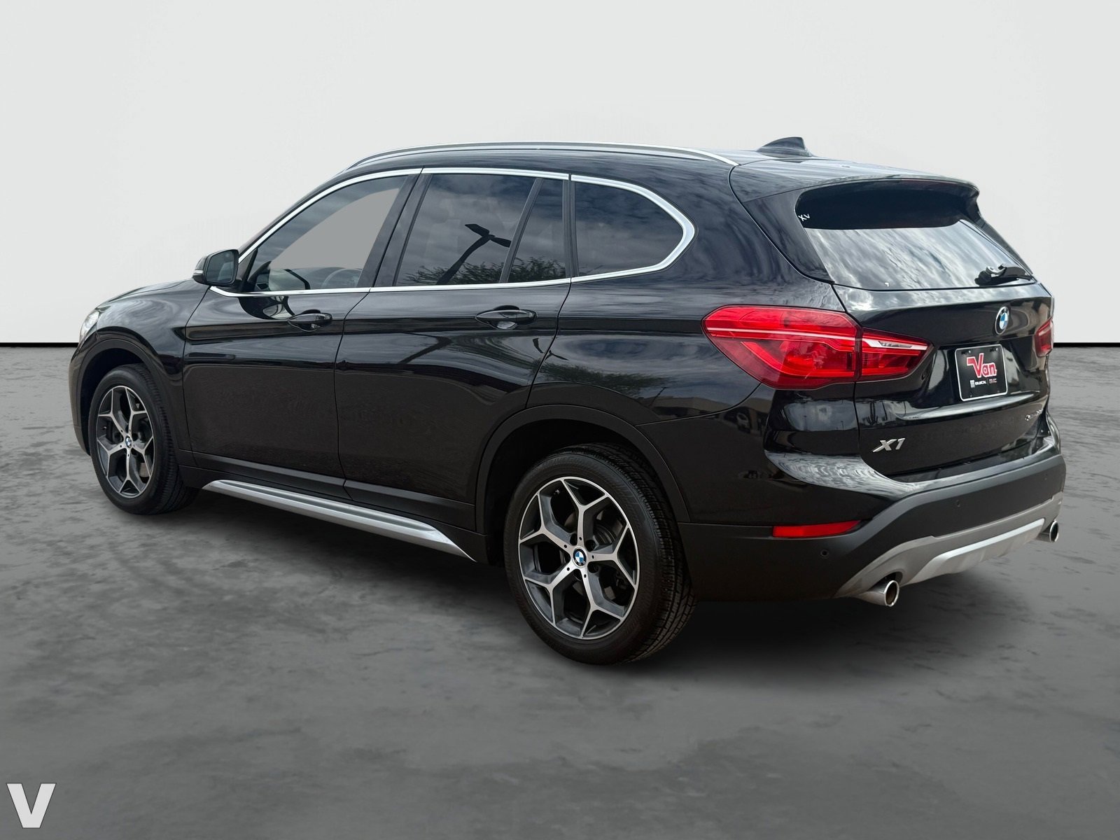 2019 Bmw X1 sDrive28i photo 2