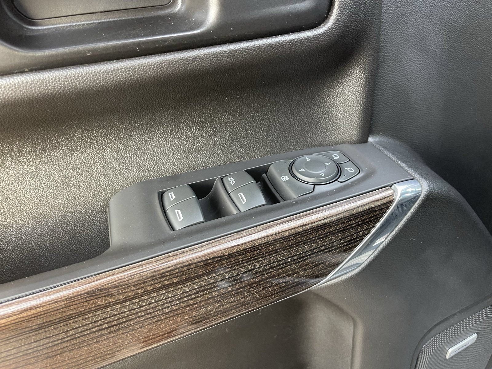 2020 Chevrolet Silverado 1500 LT Trail Boss - Photo 23