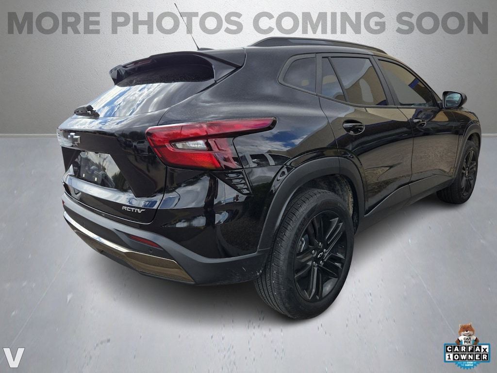 Used 2025 Chevrolet Trax Activ SUV