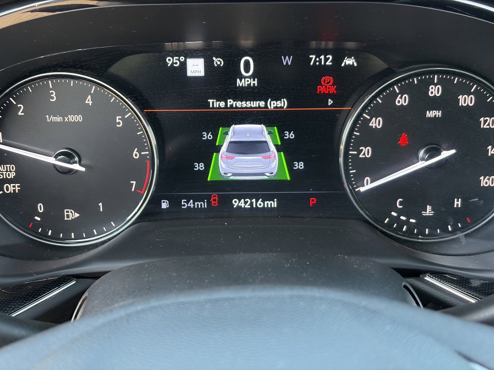 2022 Buick Envision Essence - Photo 34