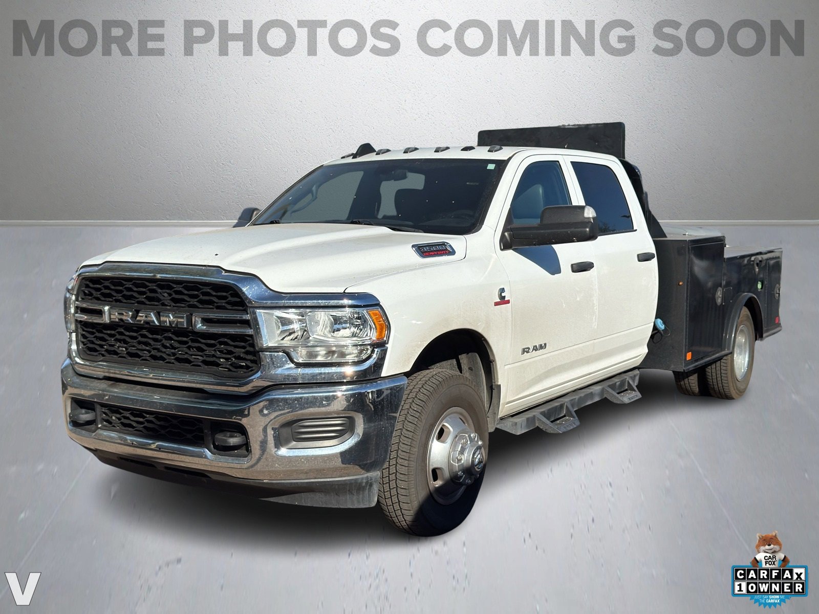 2022 Ram 3500 Tradesman photo 2
