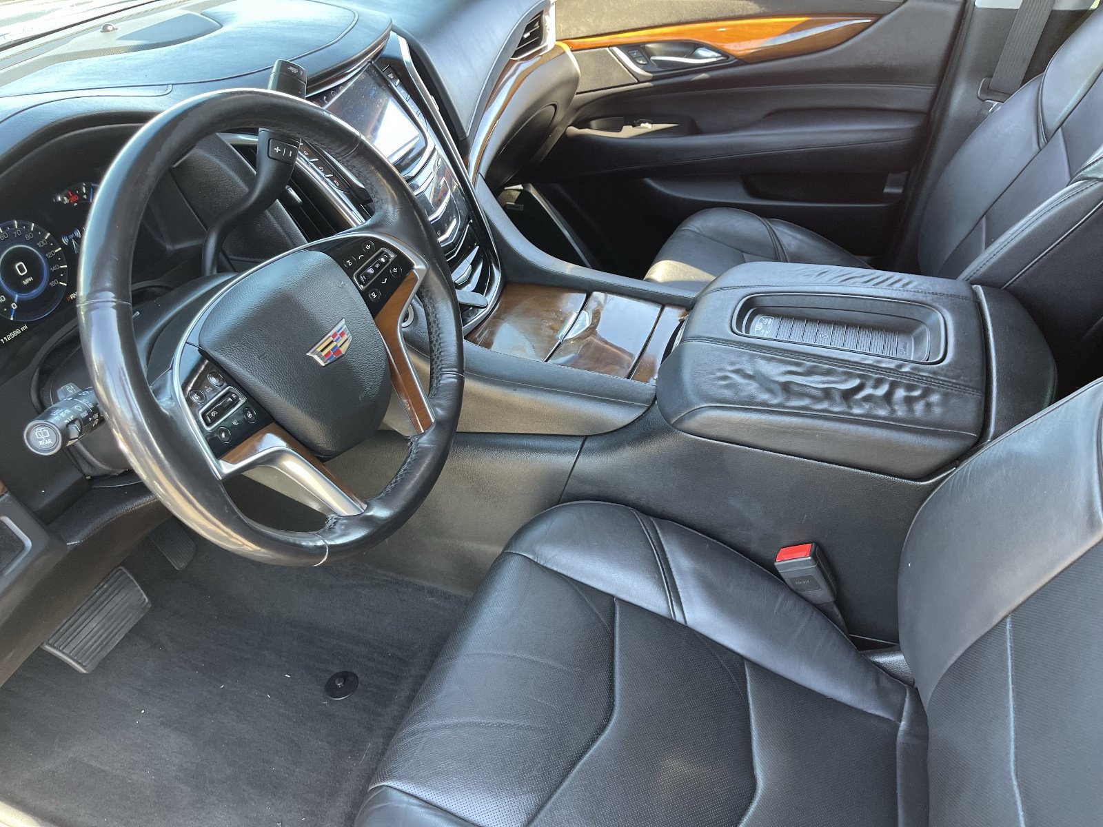 2018 Cadillac Escalade Premium Luxury - Photo 20