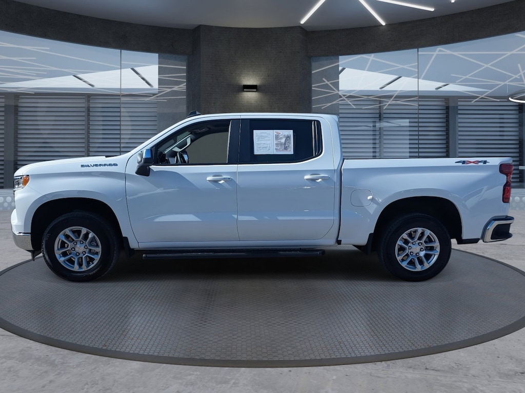 Used 2025 Chevrolet Silverado 1500 LT Truck Crew Cab