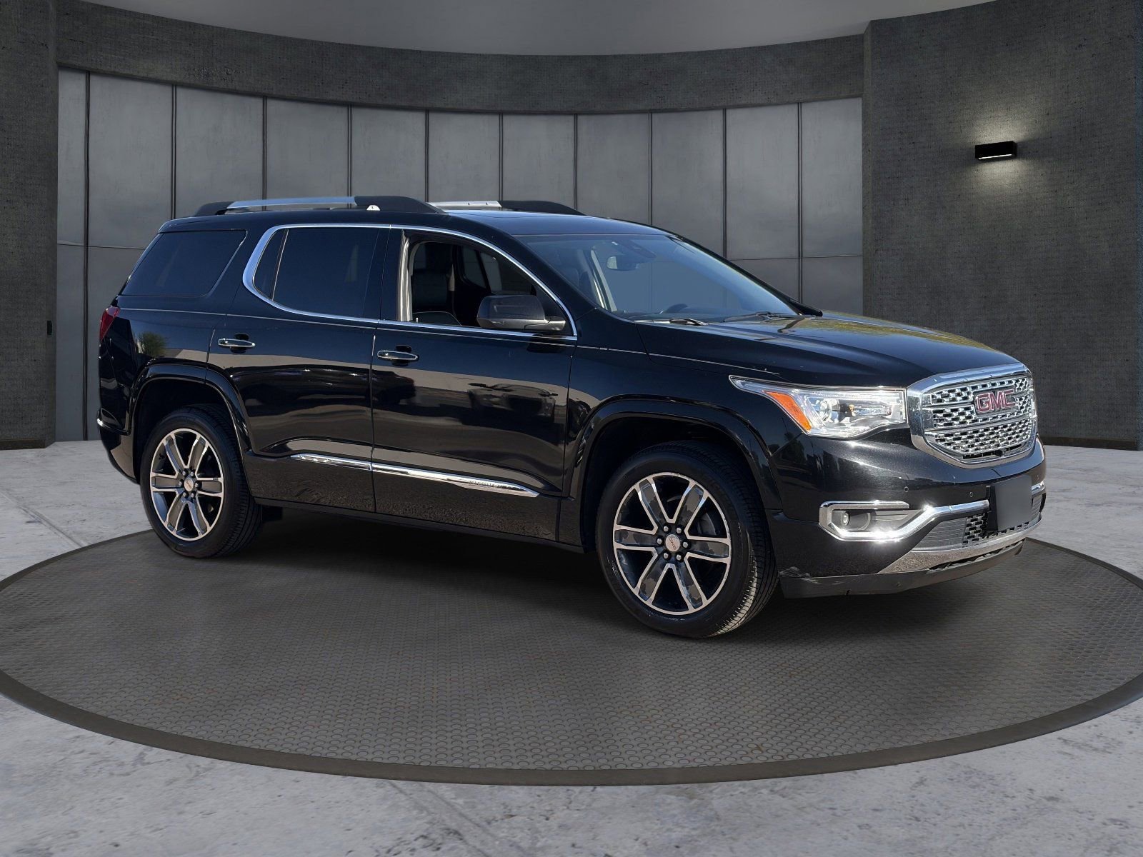 2019 GMC Acadia Denali - Photo 8