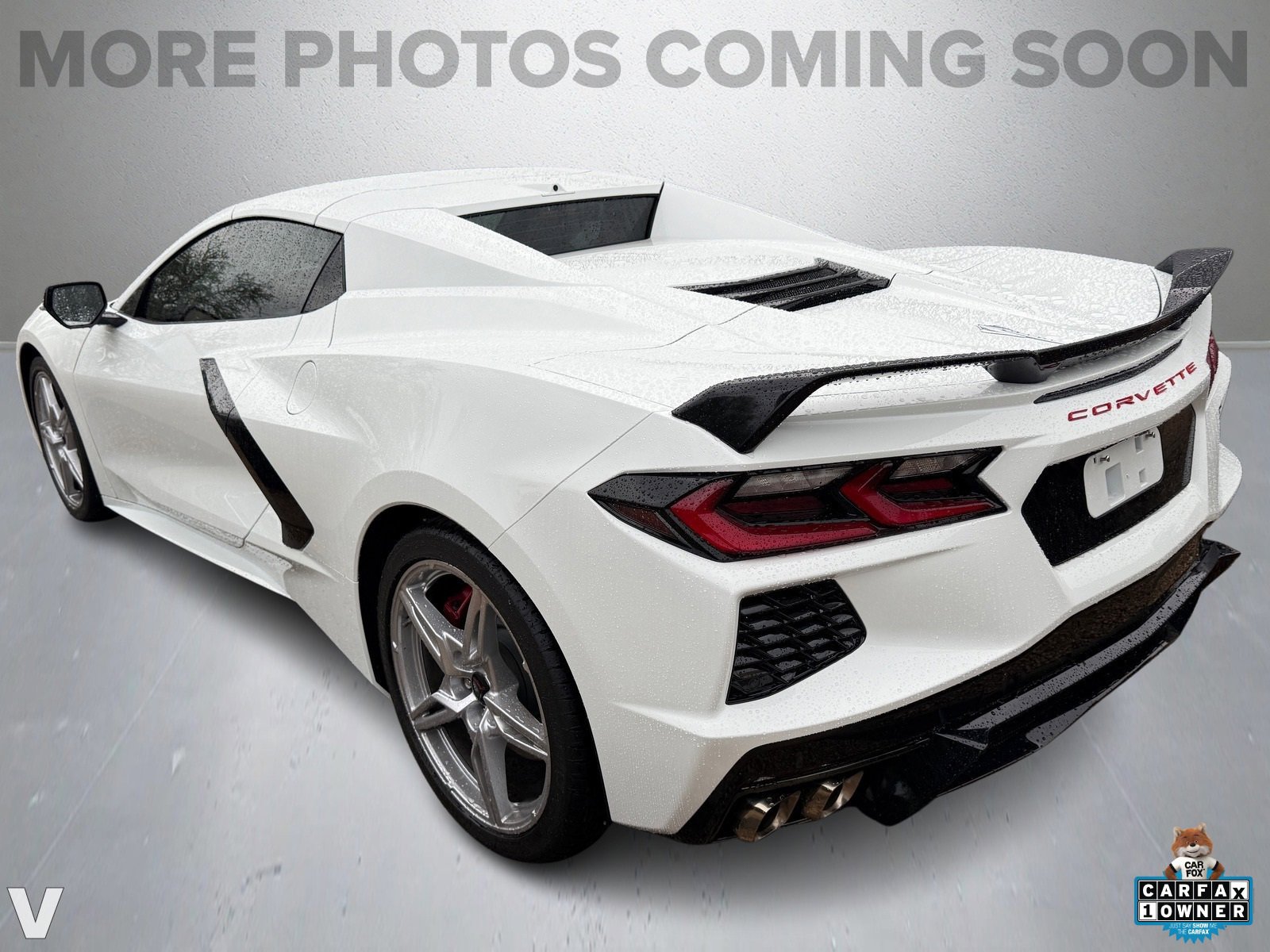 2024 Chevrolet Corvette Stingray 2LT Convertible photo 2