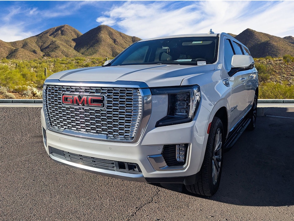 Used 2021 GMC Yukon XL Denali SUV