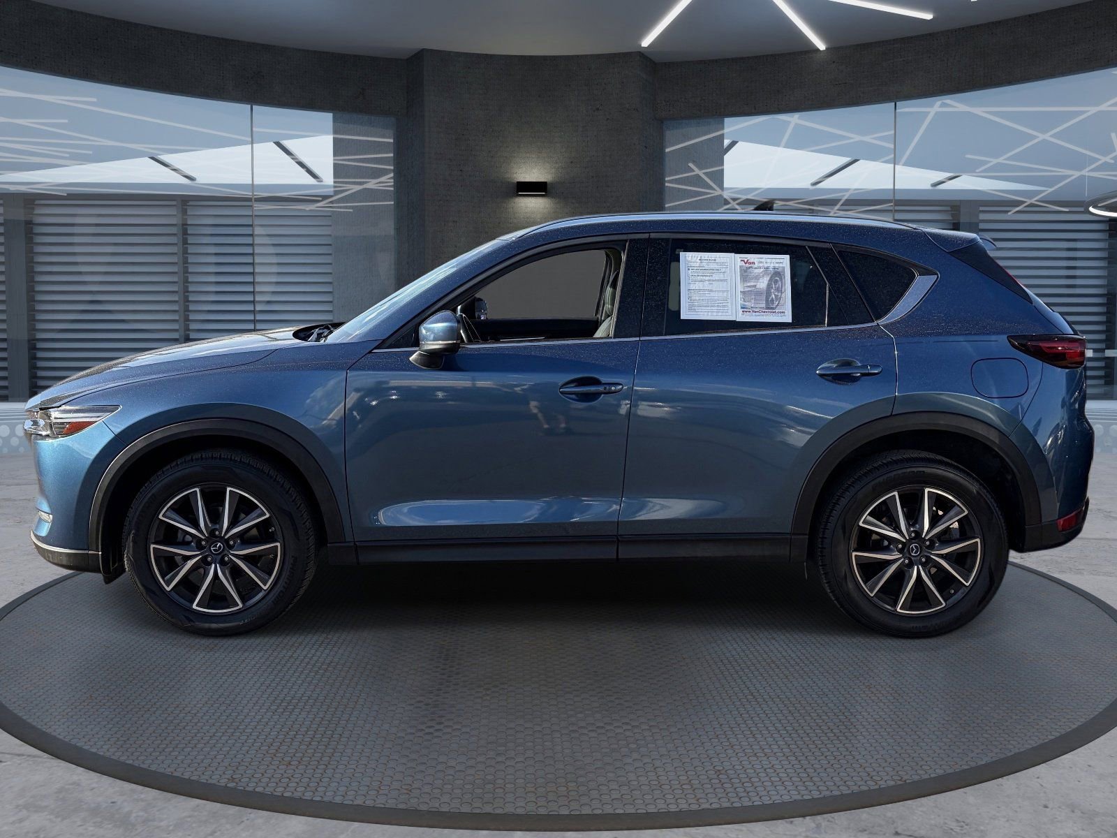 View vehicle photo 3