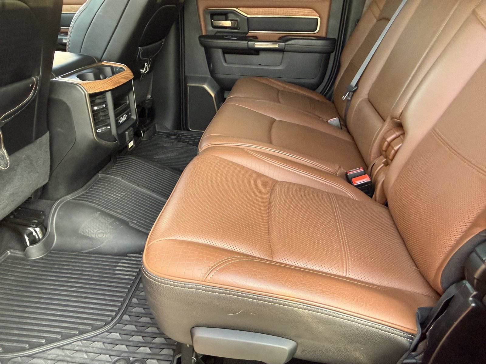 2022 RAM Ram 2500 Pickup Laramie Longhorn - Photo 18