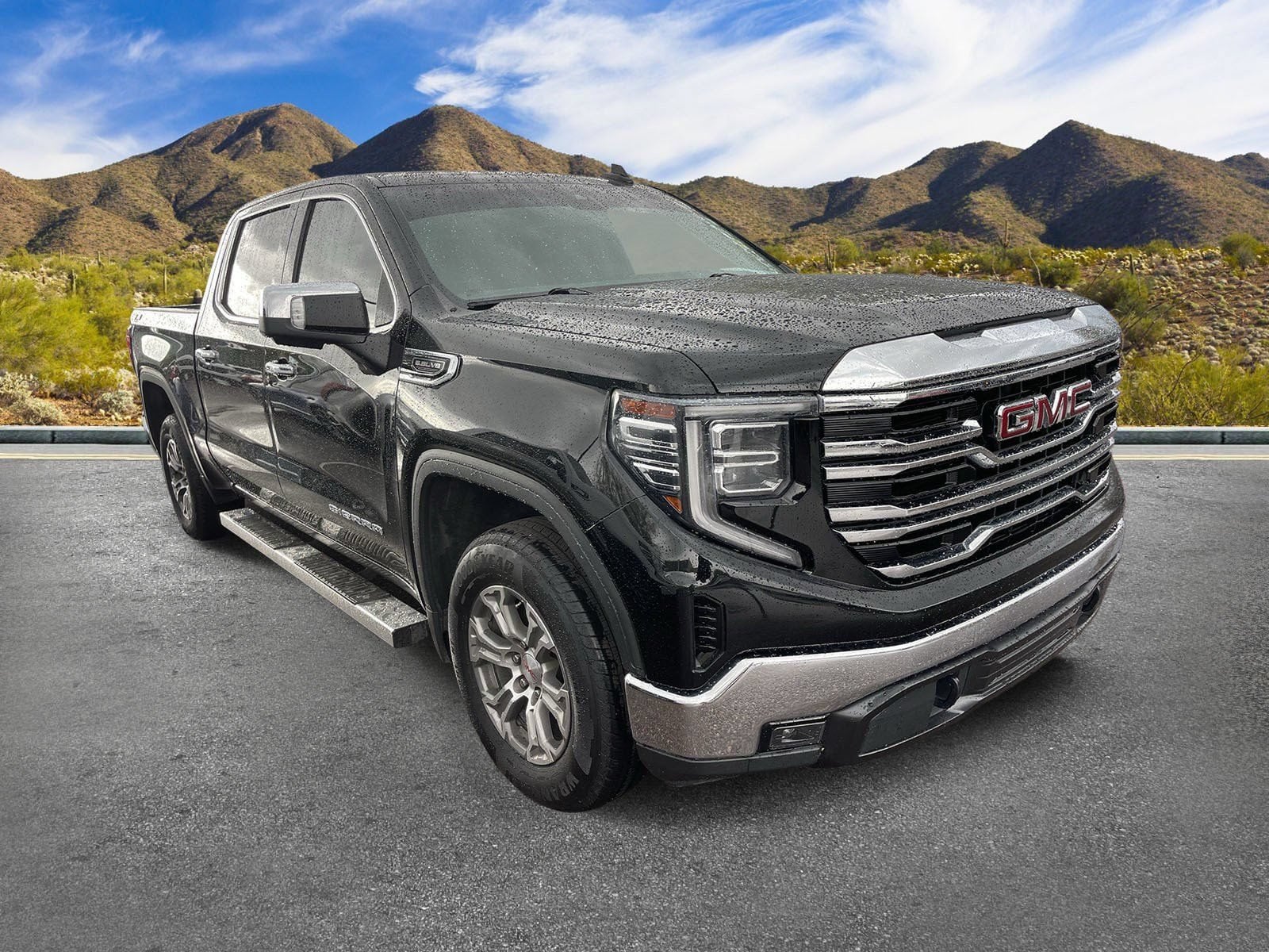 2023 GMC Sierra 1500 SLT - Photo 3