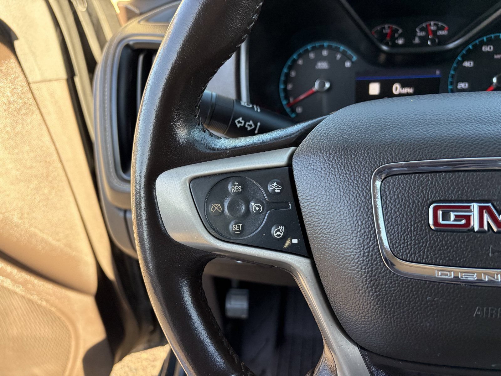 2021 GMC Canyon Denali - Photo 24