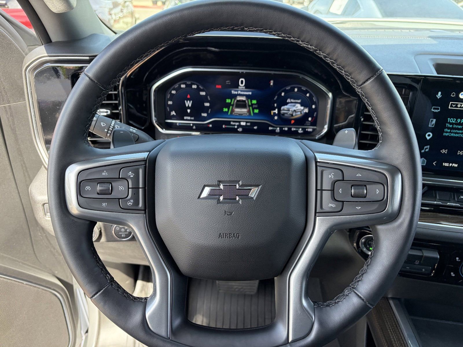 2025 Chevrolet Silverado 1500 RST - Photo 24